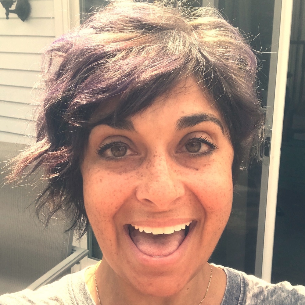 Meet your Posher, Sarina